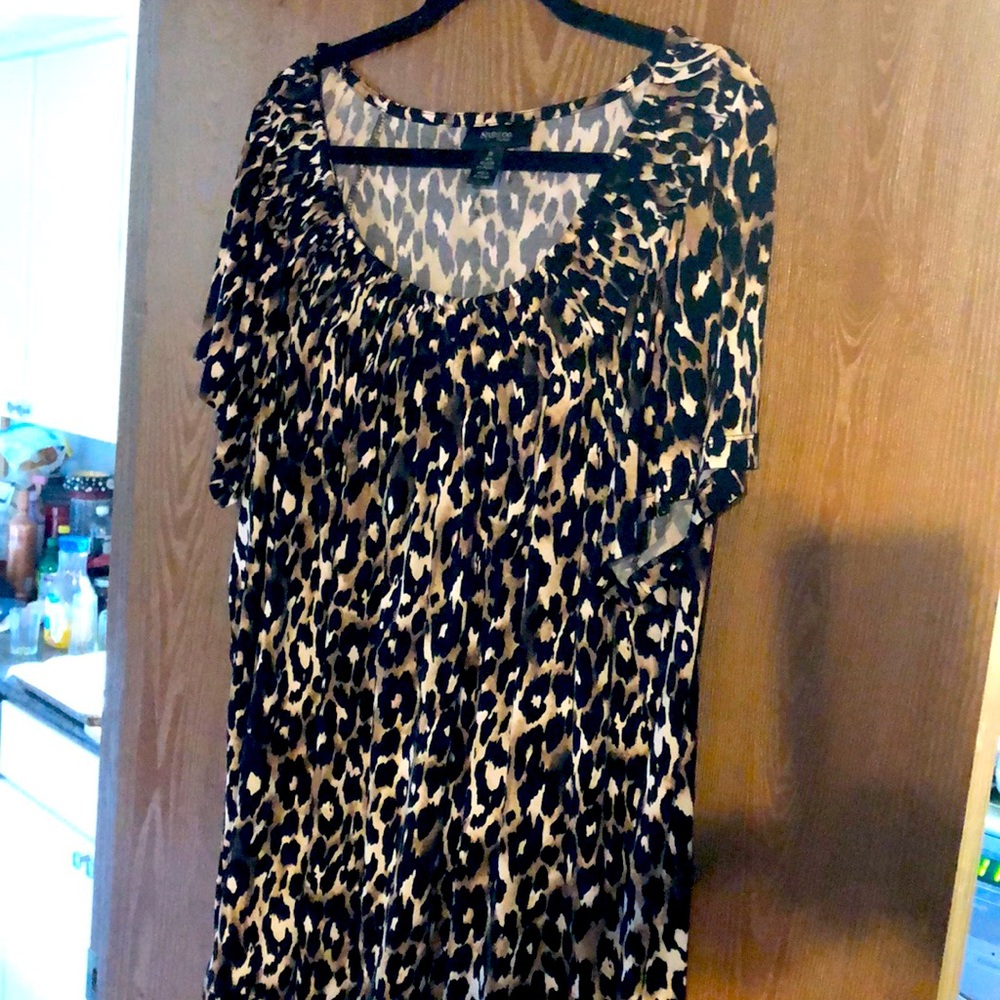 Animal print top